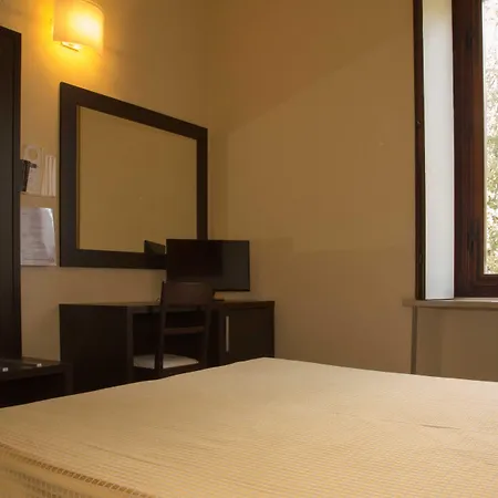 Montarioso Hotel 3*