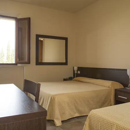 Hotel Montarioso 3*