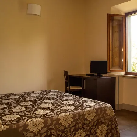 Hotel Montarioso 3*