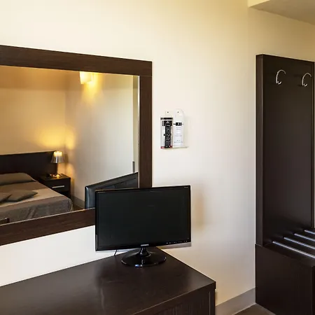 Hotel Montarioso 3*