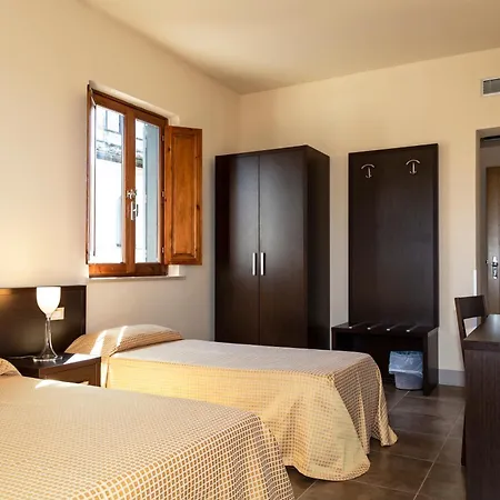 Отель Montarioso Сиена