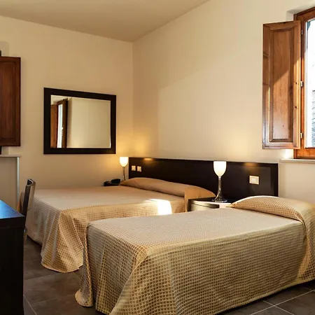 Отель Montarioso Сиена